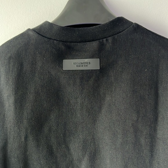 FEAR OF GOD ESSENTIALS SHORT SLEEVE TEE BLACK - Picture 6 of 11